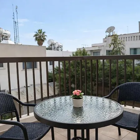 Prime Location! - 400m From The Διαμέρισμα Πάφος